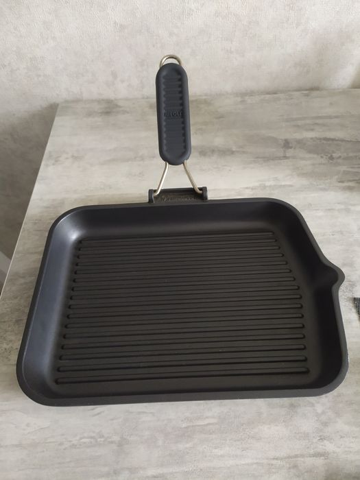 Продается сковорода-гриль ф-мы RISOLI. Италия.