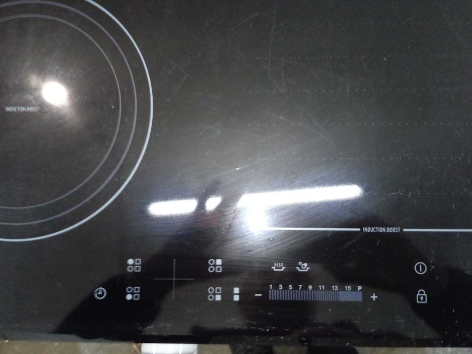 Варочная индукционная поверхность Самсунг на 4 комфорки