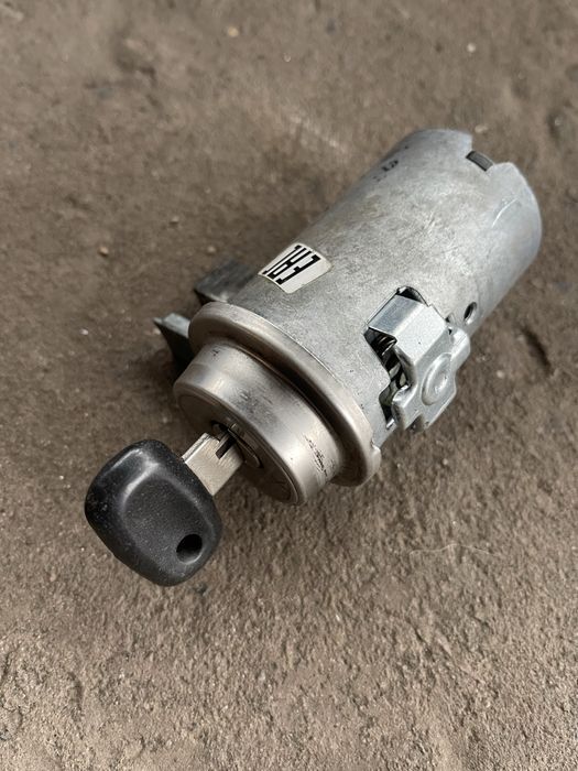 Продам замок зажигания ВАЗ