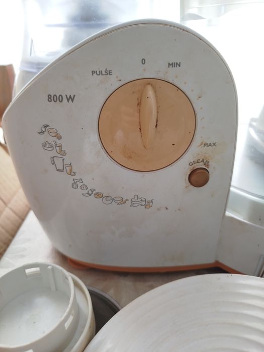 Кухонний комбаїн Phillips HR7745