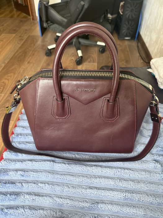 Сумка GIVENCHY antigona