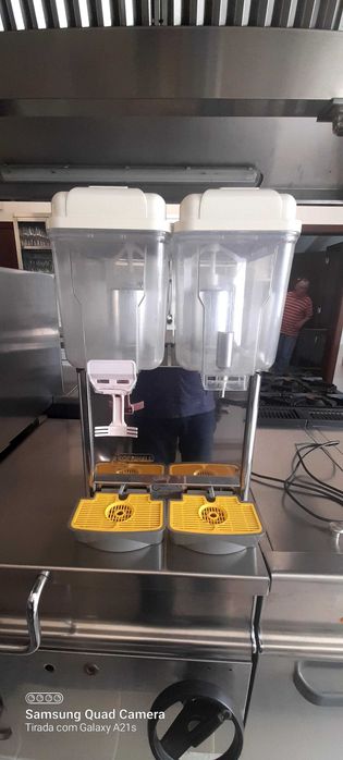 Dispensor de sumos profissional