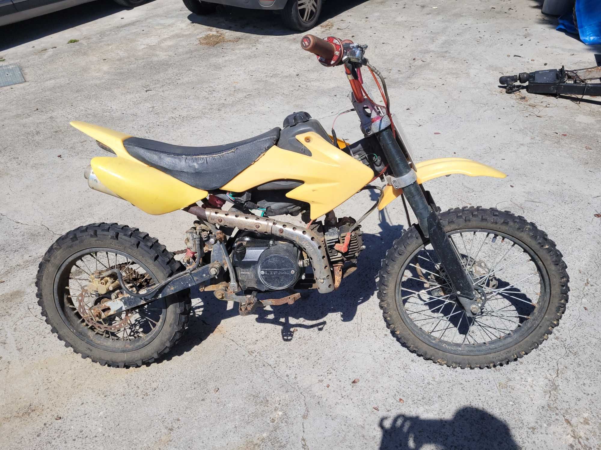 Motas Pit Bike 125 Em Lisboa Carros motos e barcos OLX Portugal