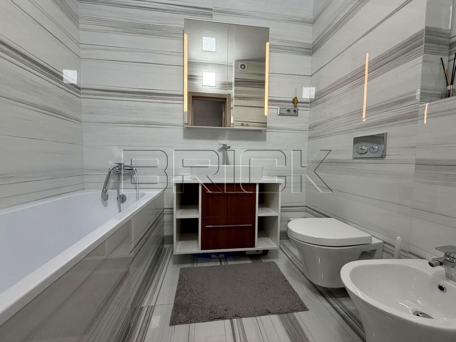Продаж 2к квартири ЖК Кришталеві джерела Метрологічна 13 Голосіївський р-н Феофанія
