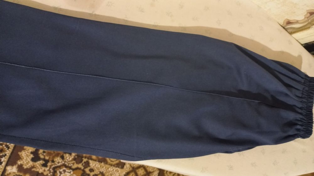 Костюм 400 гривен.