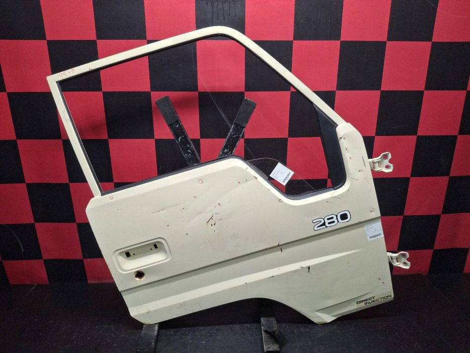 Porta frente direita TOYOTA DYNA 250 Caixa