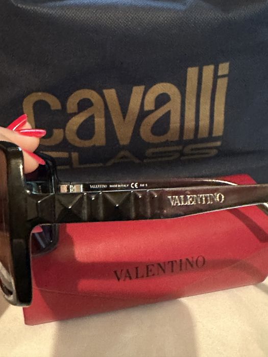 Очки солнцезащитные Valentino