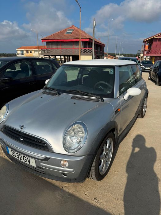 Carro mini cooper
