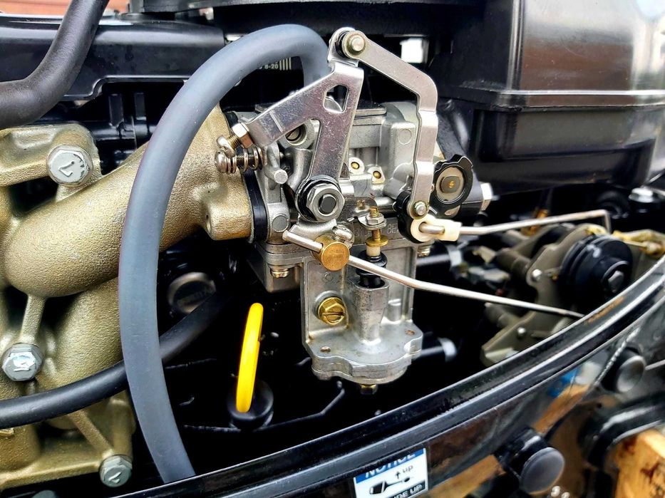 Ponton Bering 340 z silnikiem Mercury 9.9