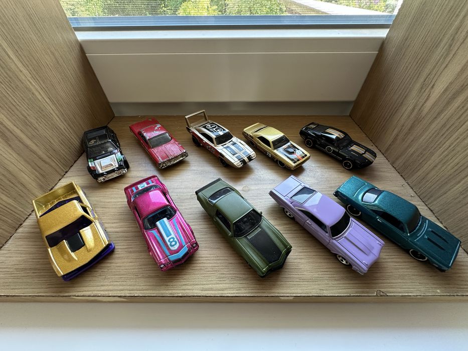 Колекція авто Hot Wheels