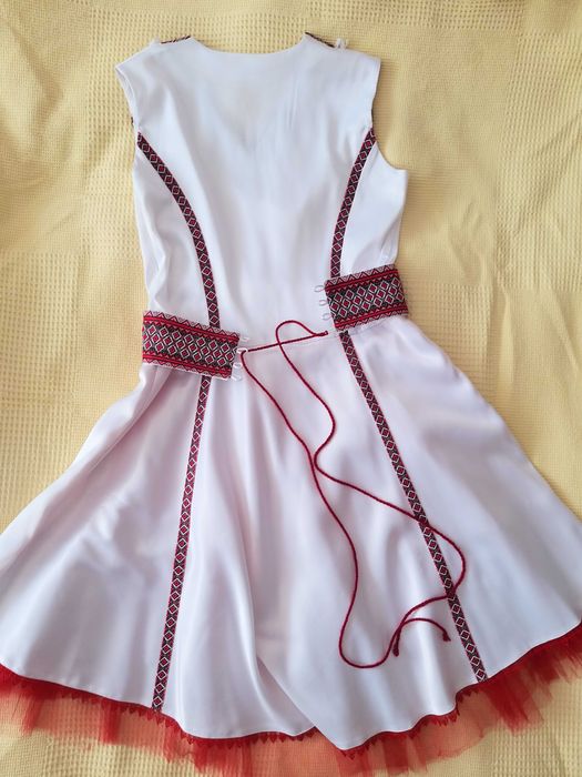 Вишита сукня, вишиванки