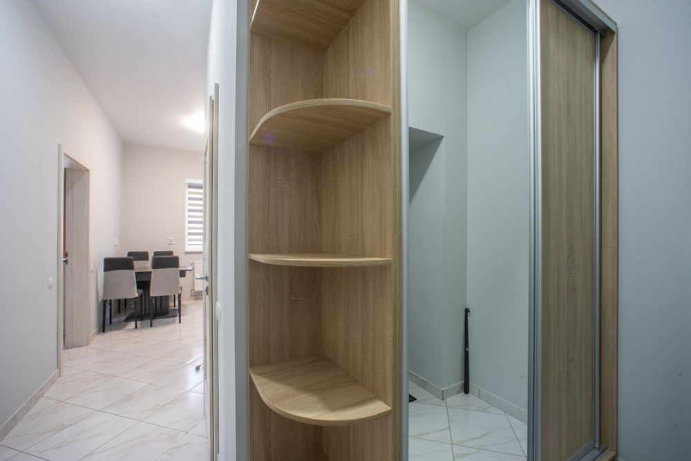 Старе місто 2 кімнатна квартира.