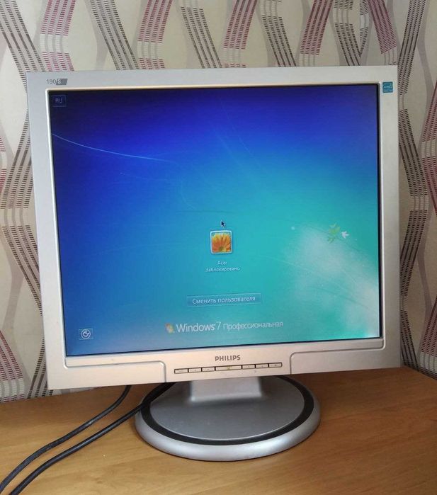 Мониторы, корпуса для ПК, комплектующие