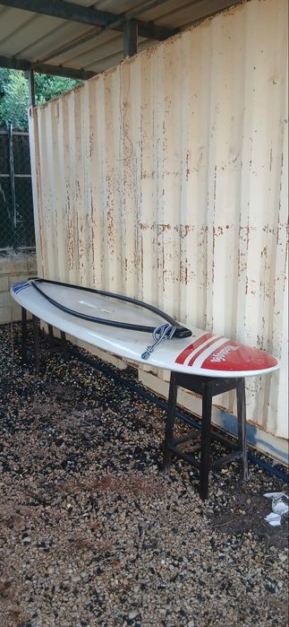 Prancha de Surf  em bom  eetado
