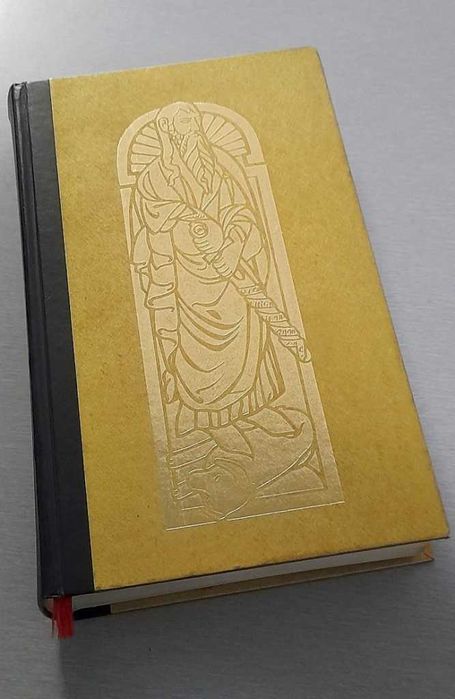 Livro 'Tesouros Artísticos de Portugal'