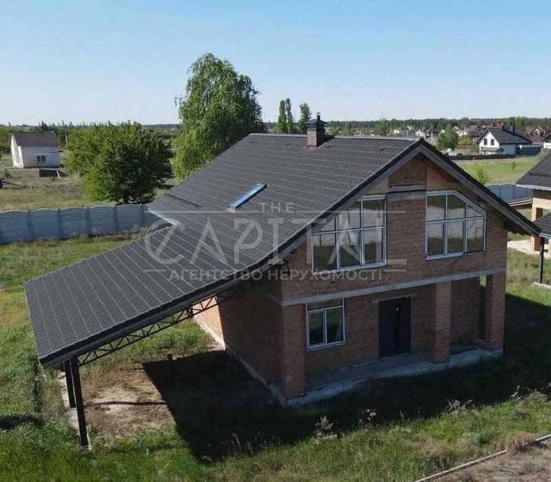 Лебедівка  175 м2  24 кВт  11 соток. Акція купи будинок, приведи ще двох друзів і отримай + 10 соток ( з 24 кВт ).