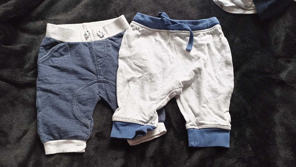 chłopięce spodnie niemowlece