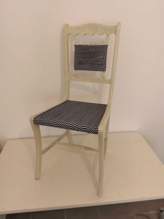 Cadeira antiga para quarto