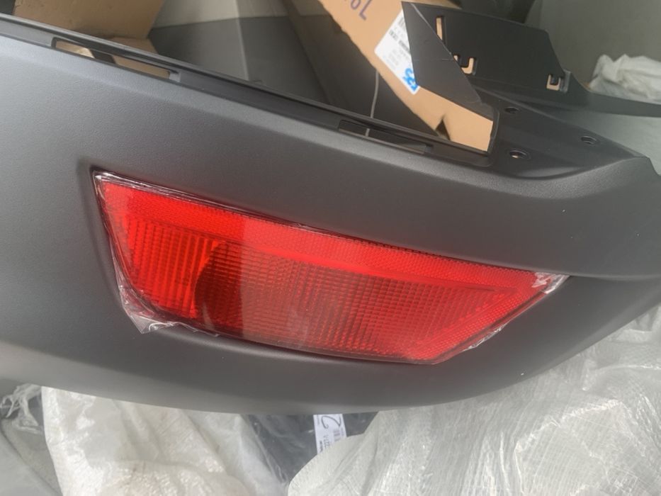 Катафот задній стоп Фонарь в бампер Ford Kuga escape USA