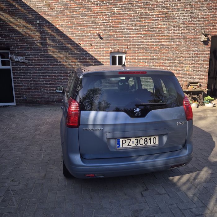 Peugot 5008 2009rok 1.6hdi