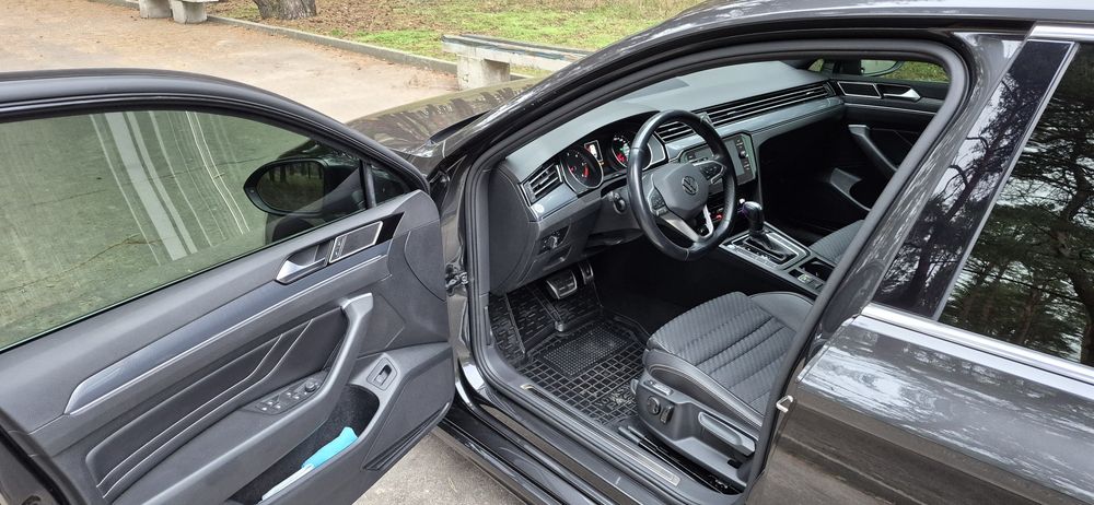 Продам Volkswagen Passat 2020р 2.0TDI в рідній фарбі та пробігом 207т.