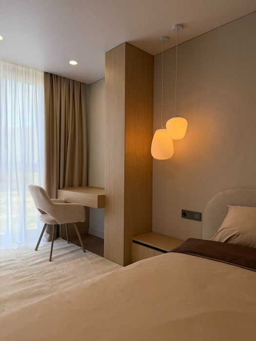 Продаж квартири в ЖК Америка, вул. В. Великого з дизайнерським ремонтом