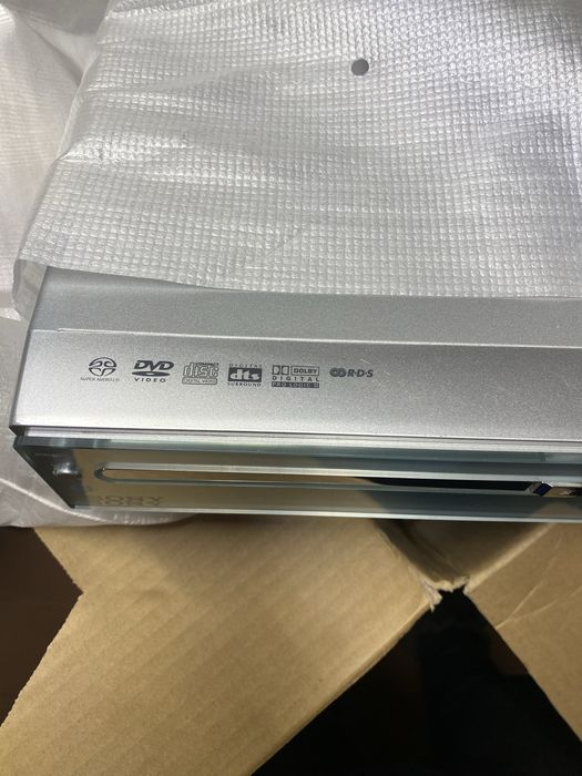 Sony DAV-TZ140 DVD Home Theatre System