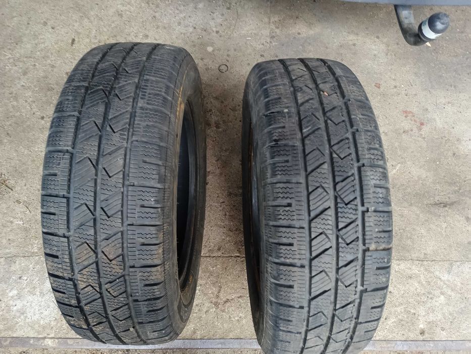 205/65R16C  laufenn m+s