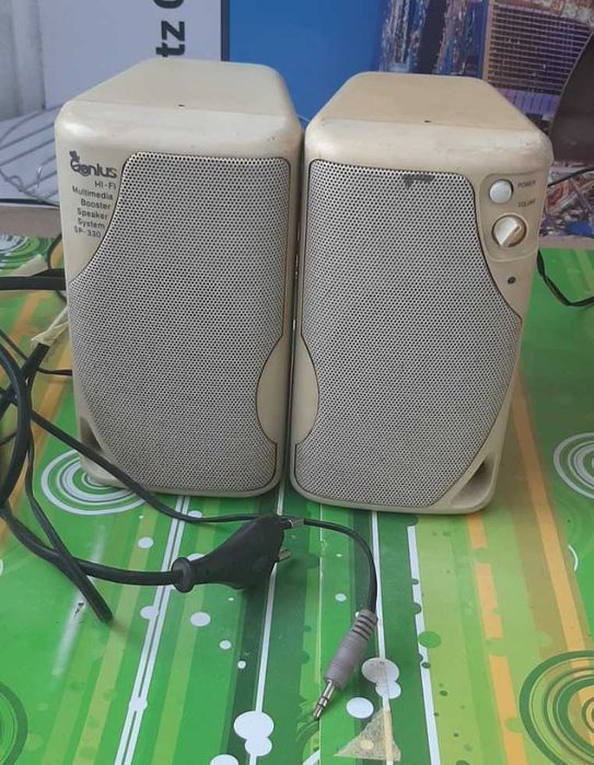 Компьютерные колонки под ремонт