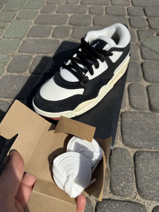 Air jordan 4 RM Buty damskie nowe rozmiar 39
