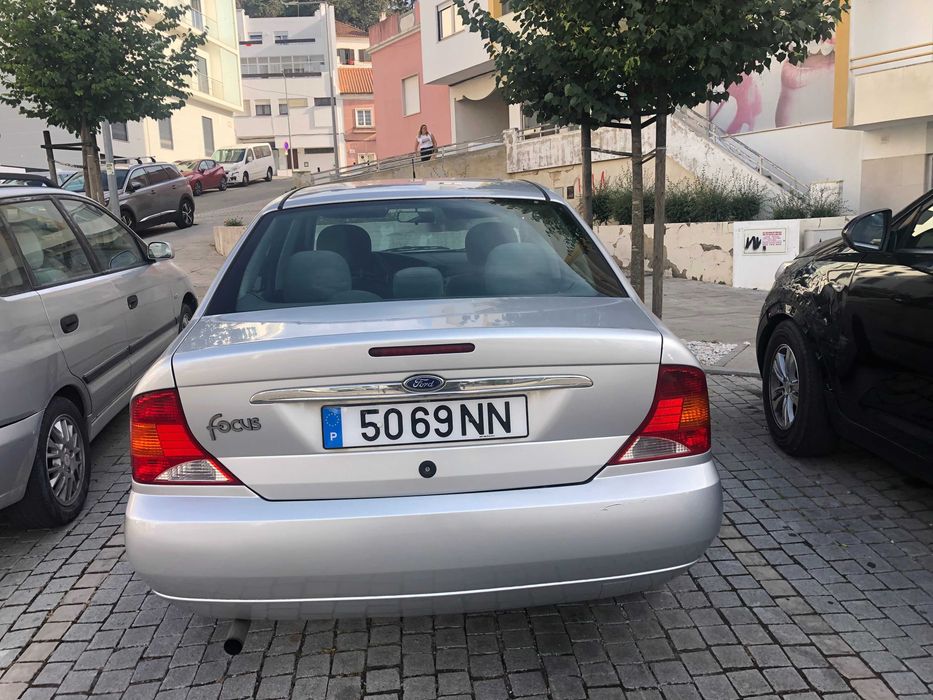 Ford Focus MK1 Sedan 1999