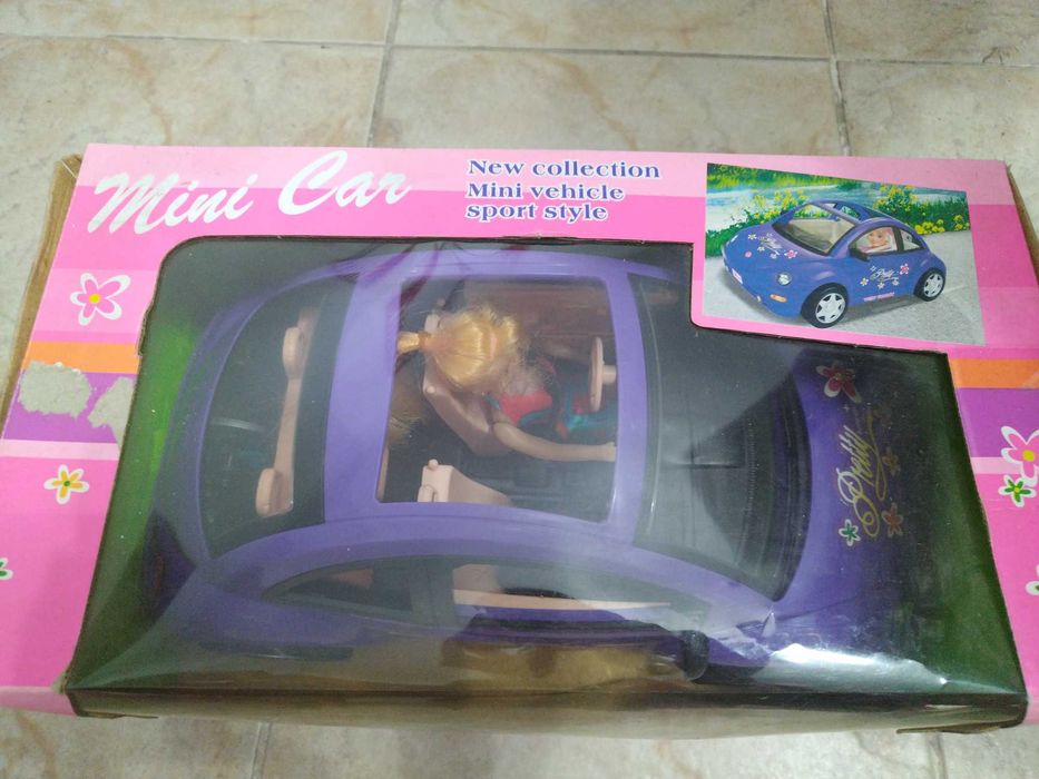 Carro com barbie434037276006819841