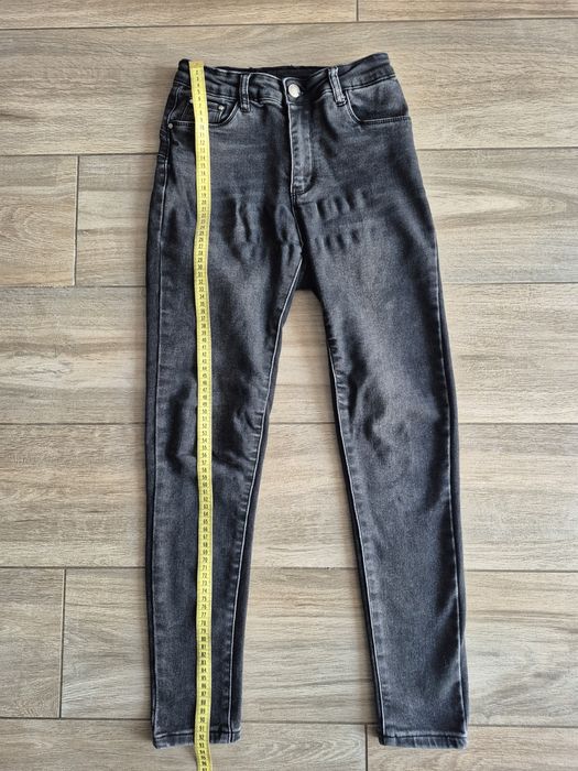 Spodnie jeansowe damskie rurki