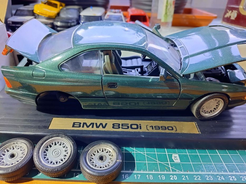 1:18 bmw - купити антикваріат - Ціна на OLX.ua