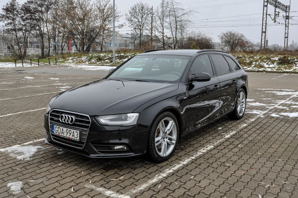 Audi A4 Avant 3,0TDI (245KM) Automat Quattro Lift S-Line Alcantara Led