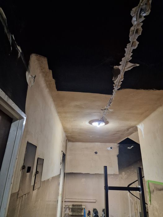 Czyszczenie laserowe (nie: piaskowanie, szkiełkowanie, sodowanie)