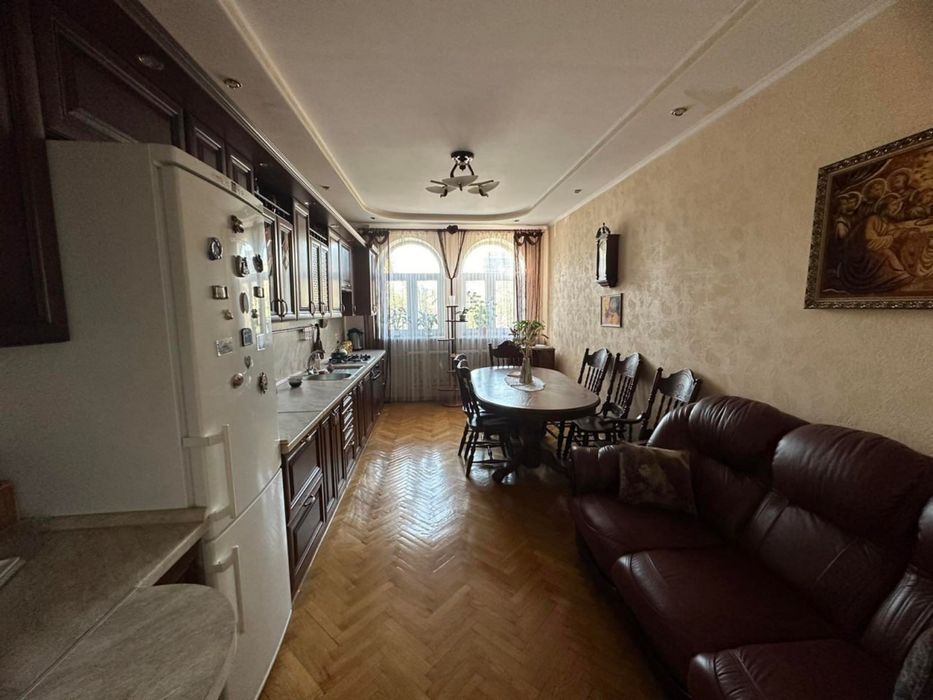 Продаж Будинку в Ірпені