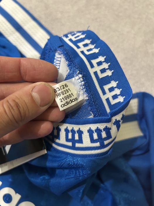 футбольна футболка Adidas Manchester United 2026/27