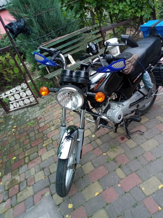 Мотоцикл Bajaj boxer BM 100es