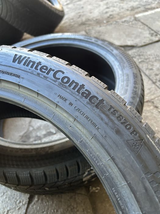 235/45/20 Continental