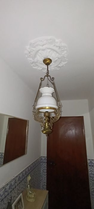 Candeeiro antigo de estanho