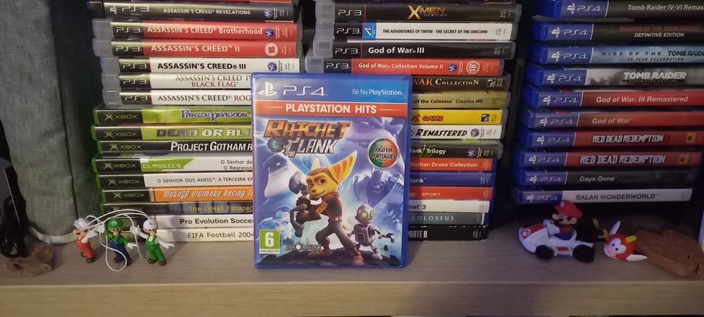 Jogos e comando Playstation 4