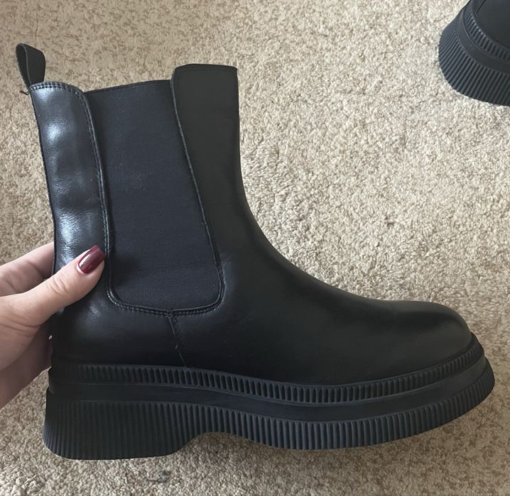 Зимові черевики