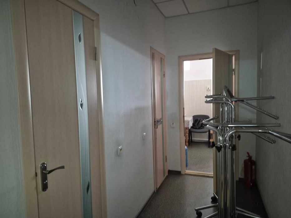 200м2 центр магазин дитячого одягу, іграшок з товаром