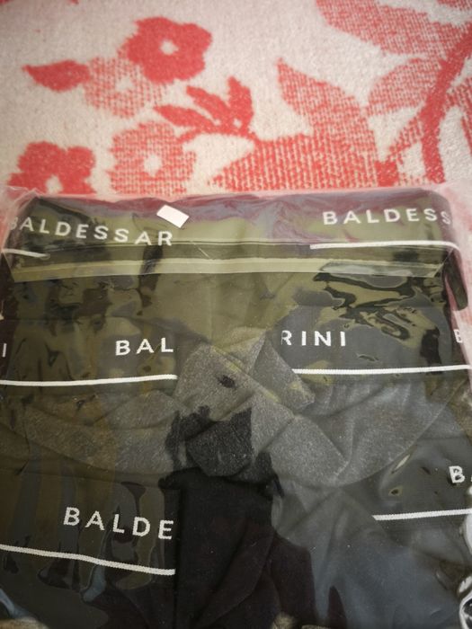 Baldessarini bokserki 5 szt. r.  L nowe