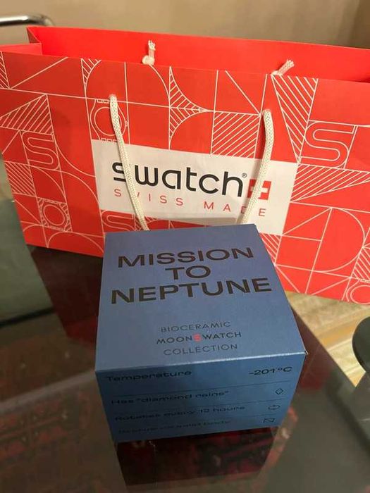 Omega x Swatch Neptune SO33N100 - Bioceramic Deep Blue Design