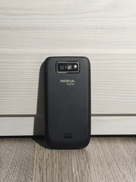 Klasyczna Nokia E63 qwerty sprawna brak blokad ładowarka