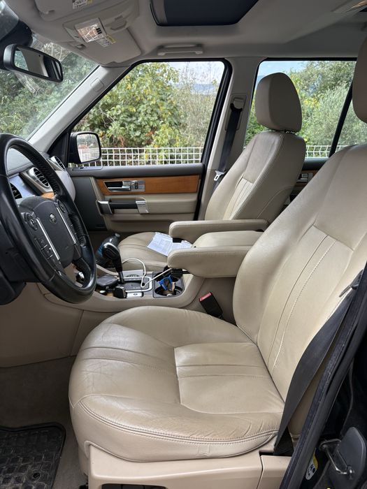 Land Rover Discovery 4