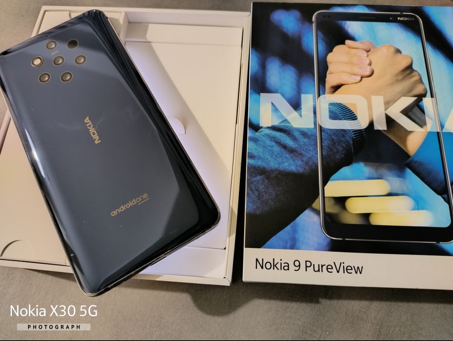 Nokia 9 Pure View