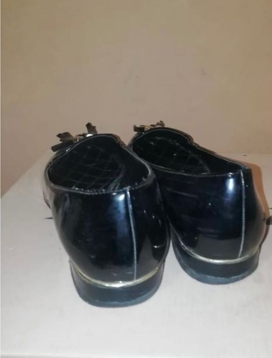 Туфлі  лакові жіночі